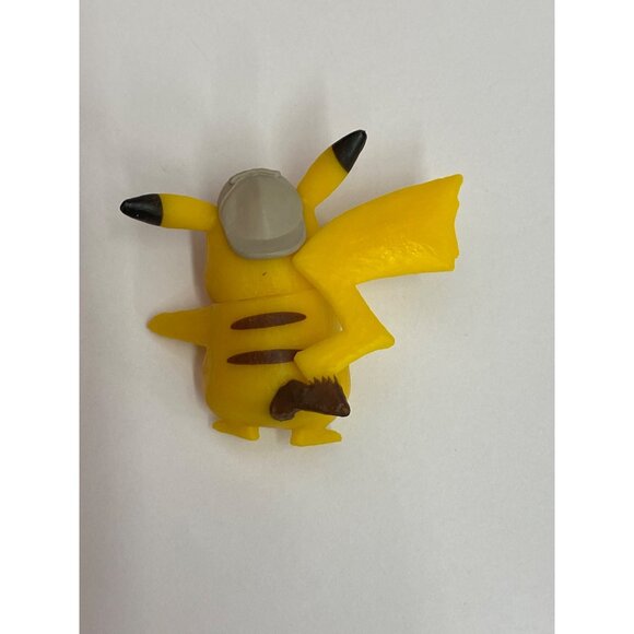 Detective Pikachu Figurine 2019 WCT Pokémon Merch Collectible Yellow Plastic Toy - Picture 2 of 6